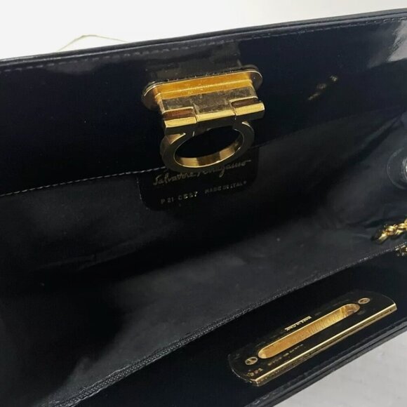 Salvatore Ferragamo Gancini  Shoulder Bag Black Leather - Picture 6 of 9
